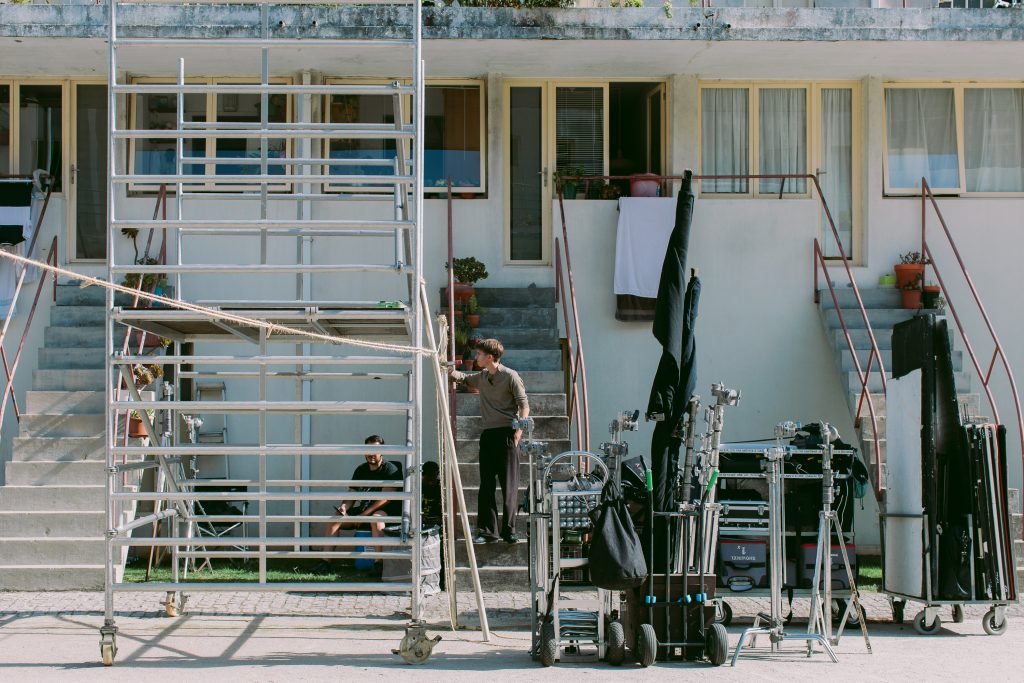 Cred_Renato-Cruz-Santos_FILMAPORTO_Tiago-Guedes_Aqui-3327